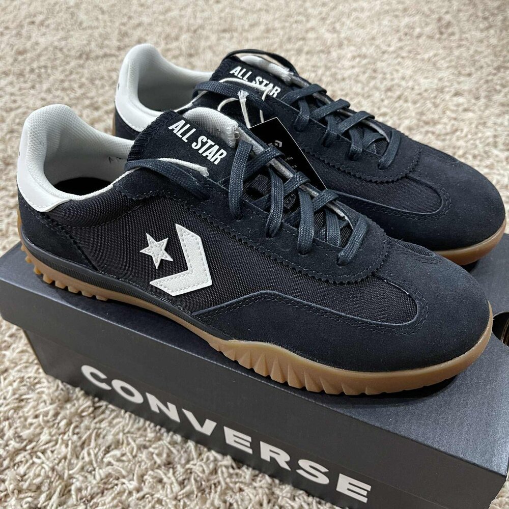 Converse Women’s Run Star Trainer Sneakers Shoes Black, Size 7.5 (New in Box)